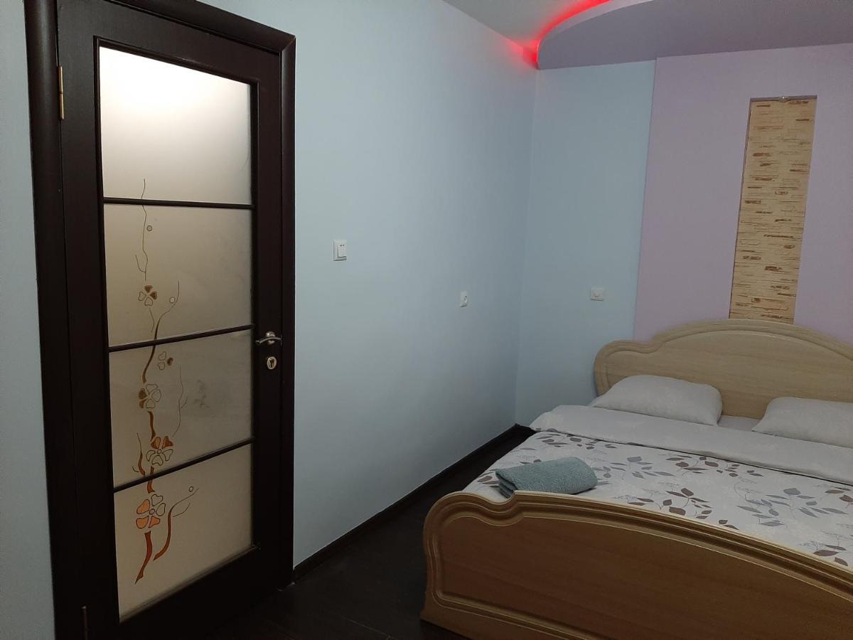 Uzh Apartments ウージュホロド エクステリア 写真
