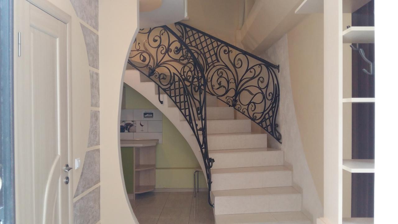 Uzh Apartments ウージュホロド エクステリア 写真