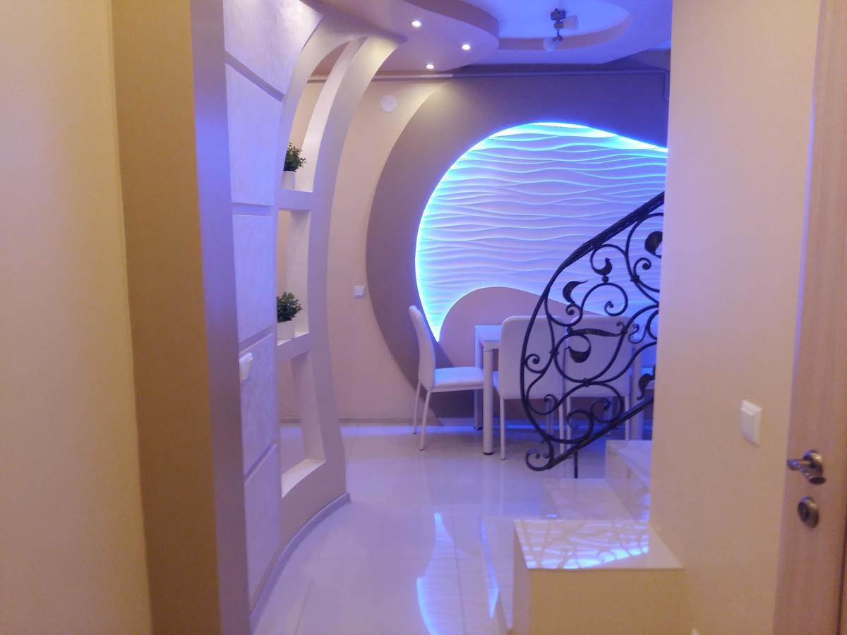 Uzh Apartments ウージュホロド エクステリア 写真